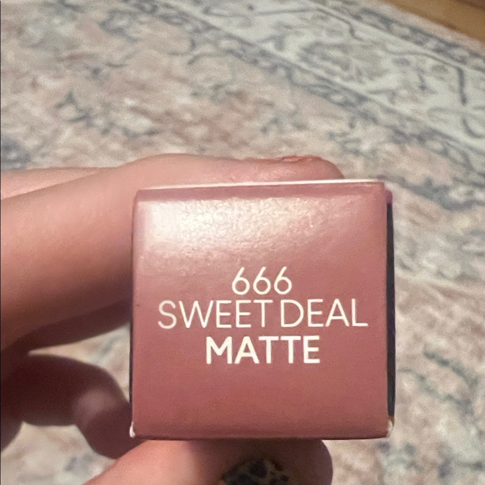 New MAC Cosmetics Maximal Lipstick - 666 Sweet Deal - Picture 3 of 10